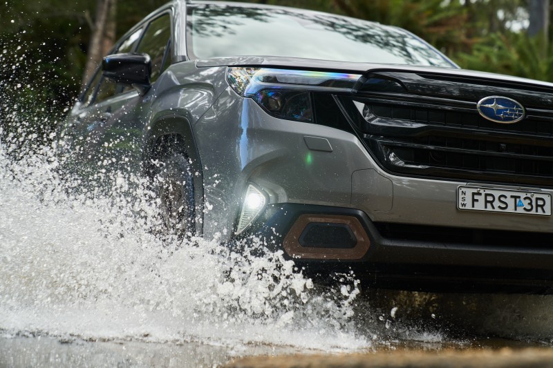 Forester's X-Mode provides added control on steep, slippery or uneven terrain.