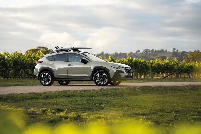 2026 Crosstrek Petrol Premium at Winery with accessories