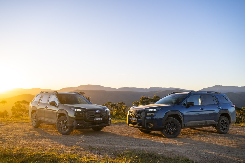 2026 Outback AWD & Wilderness Sunset Parked