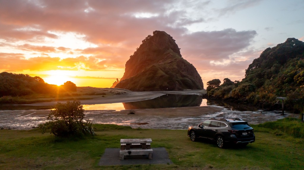 Subaru Outback takes you to the best beaches in New Zealand