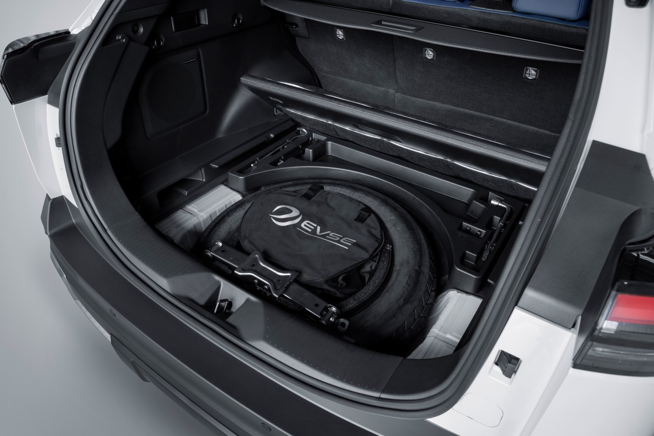 Priced at $1,299, plus fitment, the space-saver spare wheel will neatly package beneath the cargo floor, preserving luggage capacity and everyday practicality. 