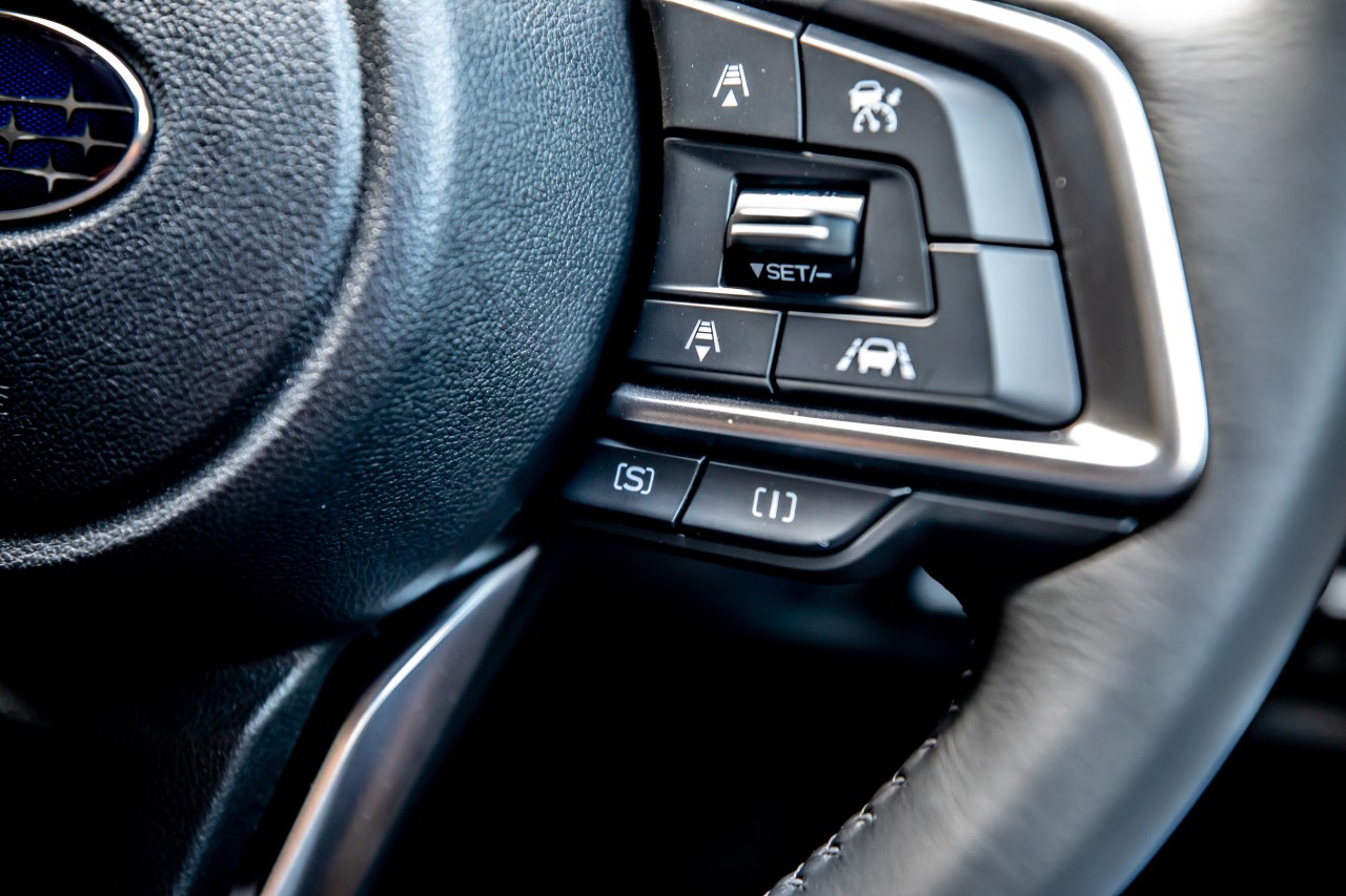 Subaru Intelligent Drive (SI Drive) is designed to regulate the key engine functions to offer distinctive driving modes. 