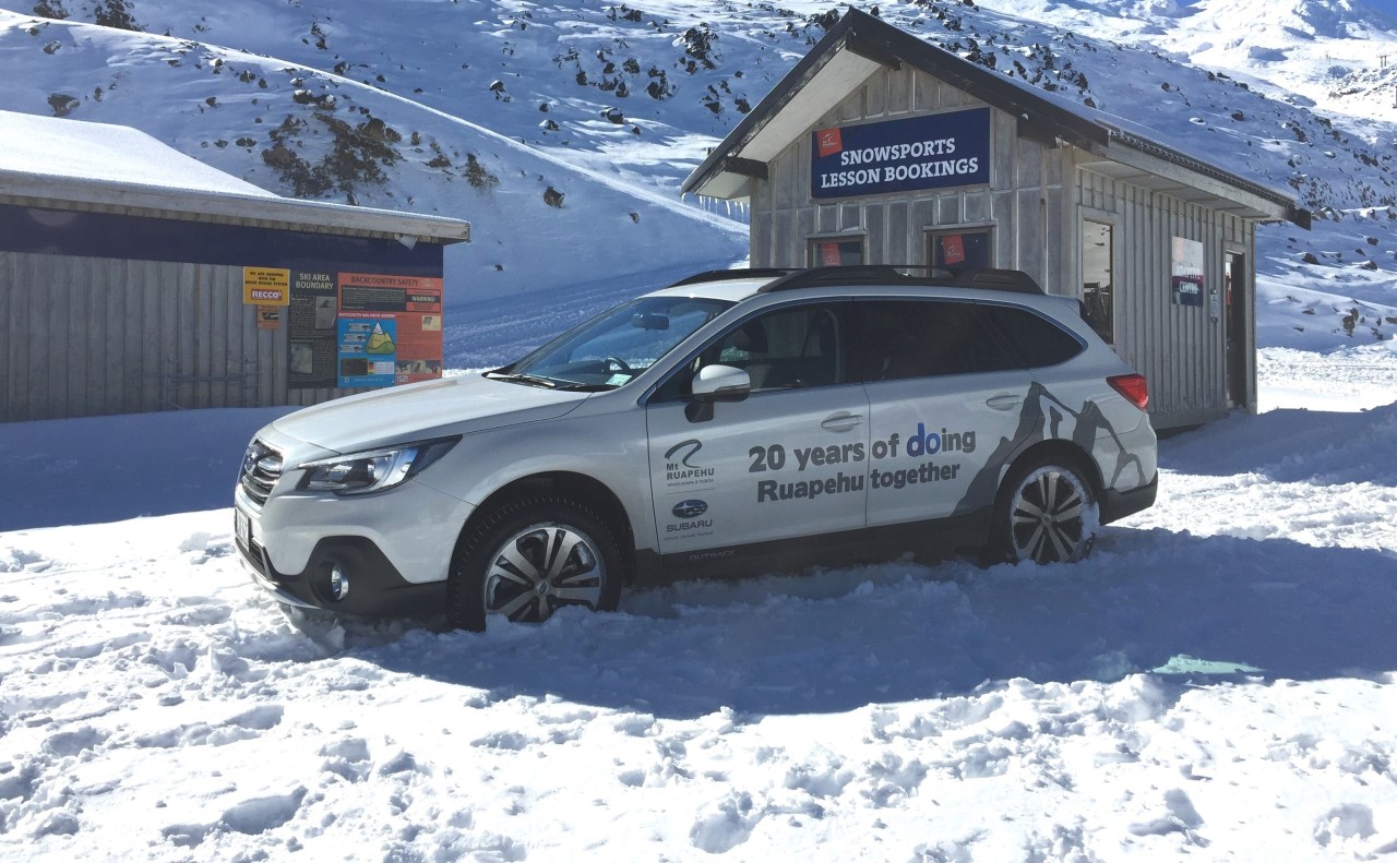 A Subaru Outback at the Turoa Ski Area celebrating the 20-year partnership between Subaru and RAL in 2018.